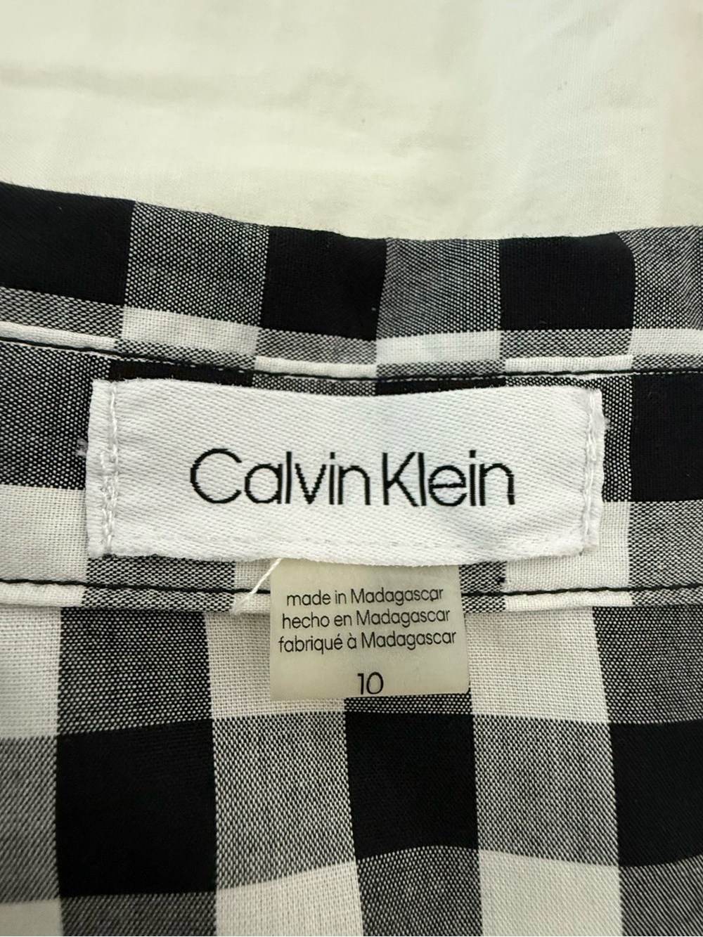 Calvin Klein Black and White Gingham High-Low Dress with Tie Waist - Picture 5 of 6
